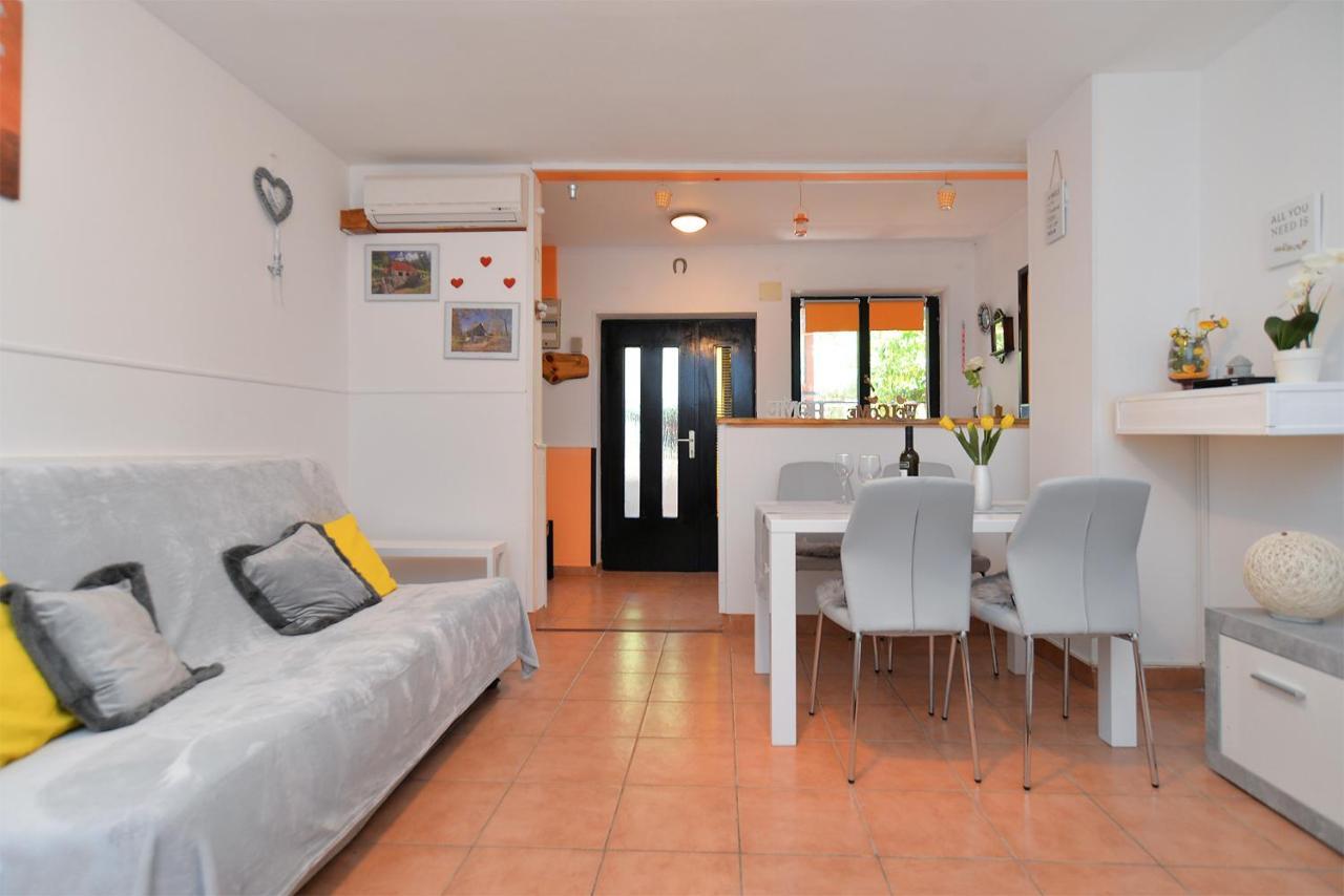 Apartment Dulijana 2042 Pula Exteriér fotografie