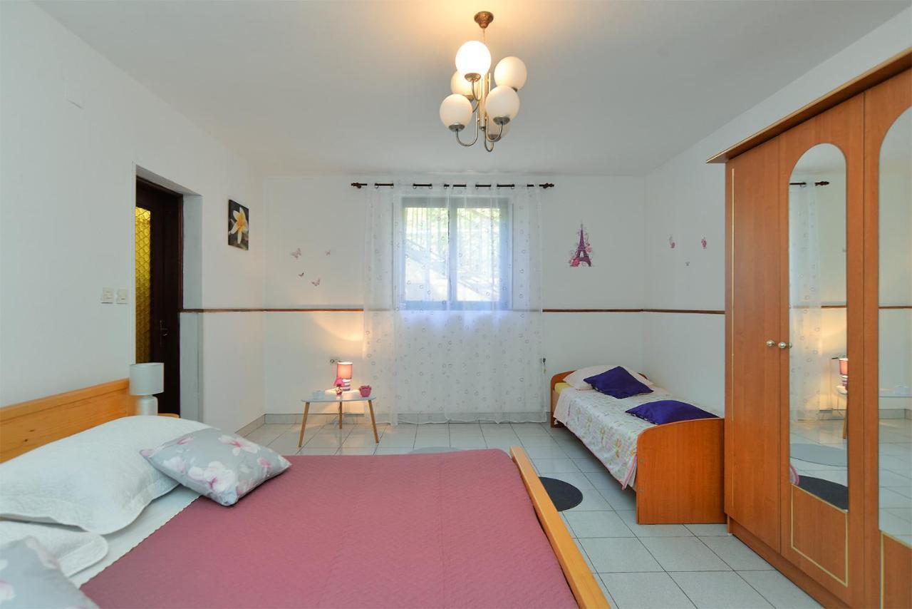 Apartment Dulijana 2042 Pula Exteriér fotografie